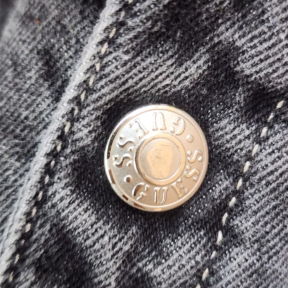 Vintage GUESS Kids Black Denim Jean Jacket, Sz 7‎